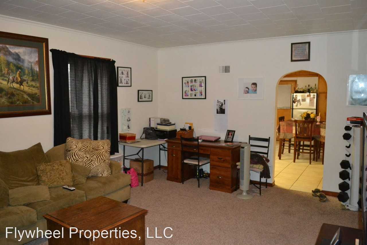 6th & Court - Photo 2 of 34