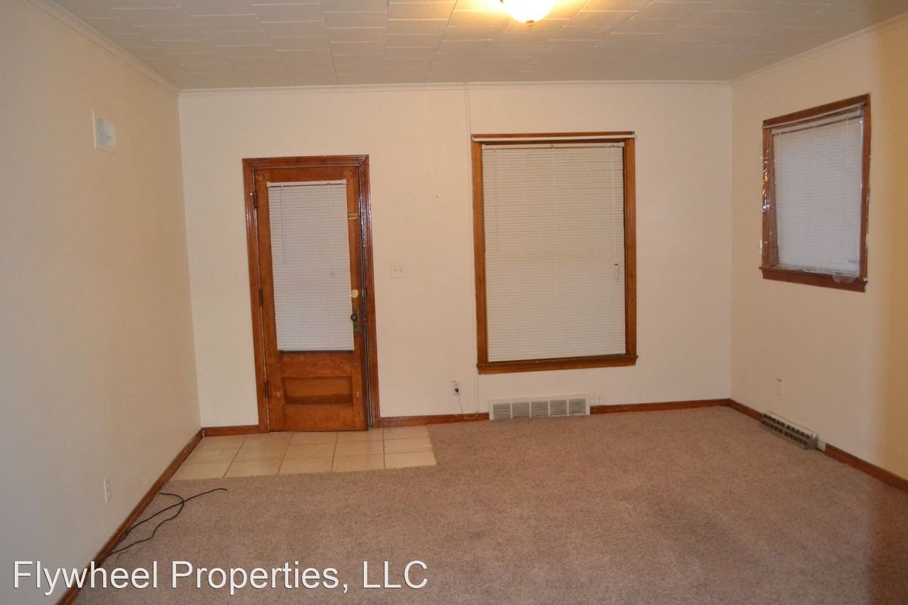 6th & Court - Photo 3 of 34