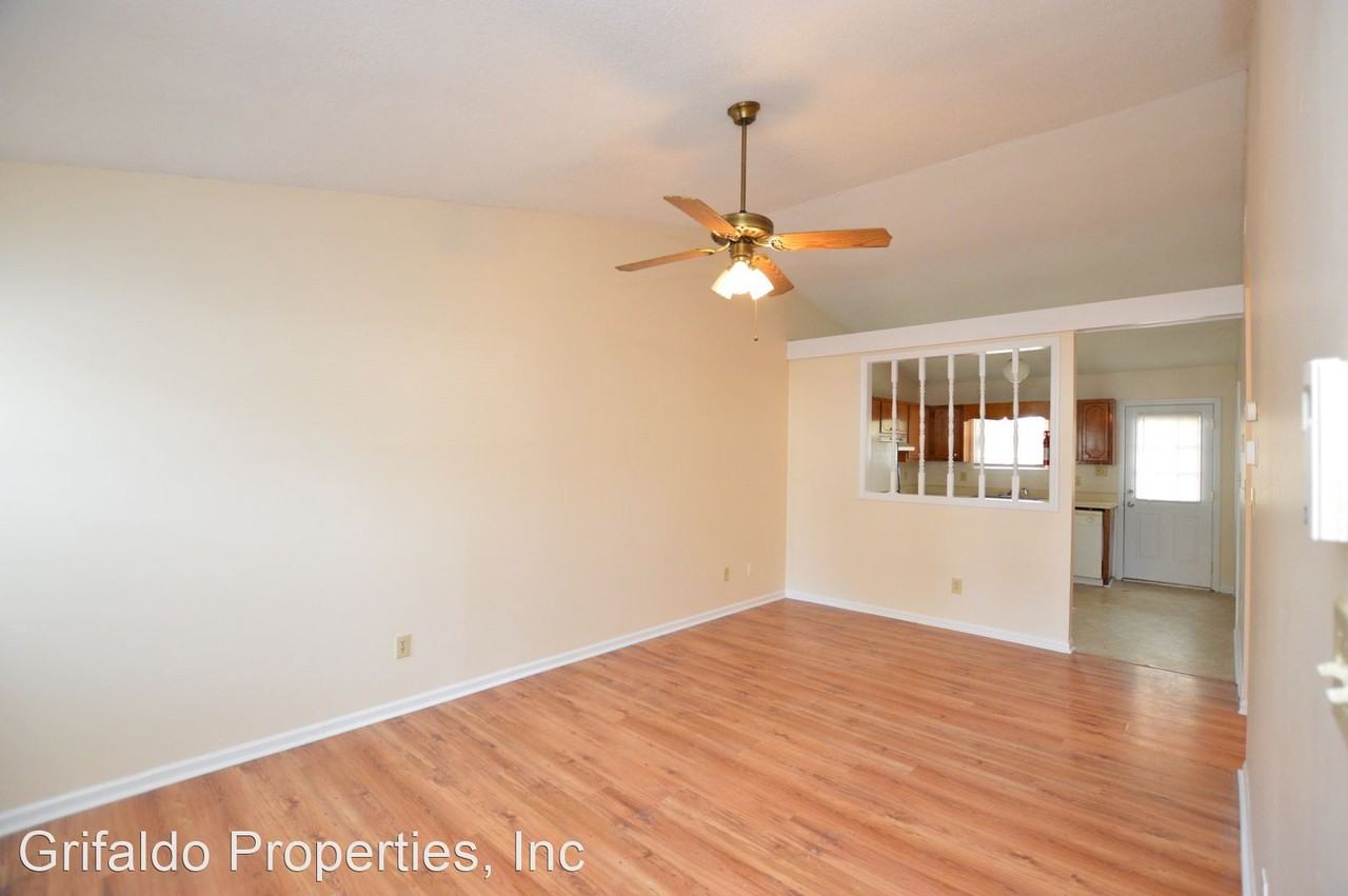 224 Easy St - Photo 3 of 15