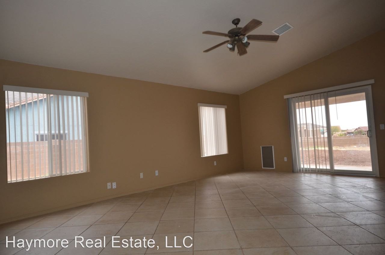 1777 Calle Ventana - Photo 3 of 29