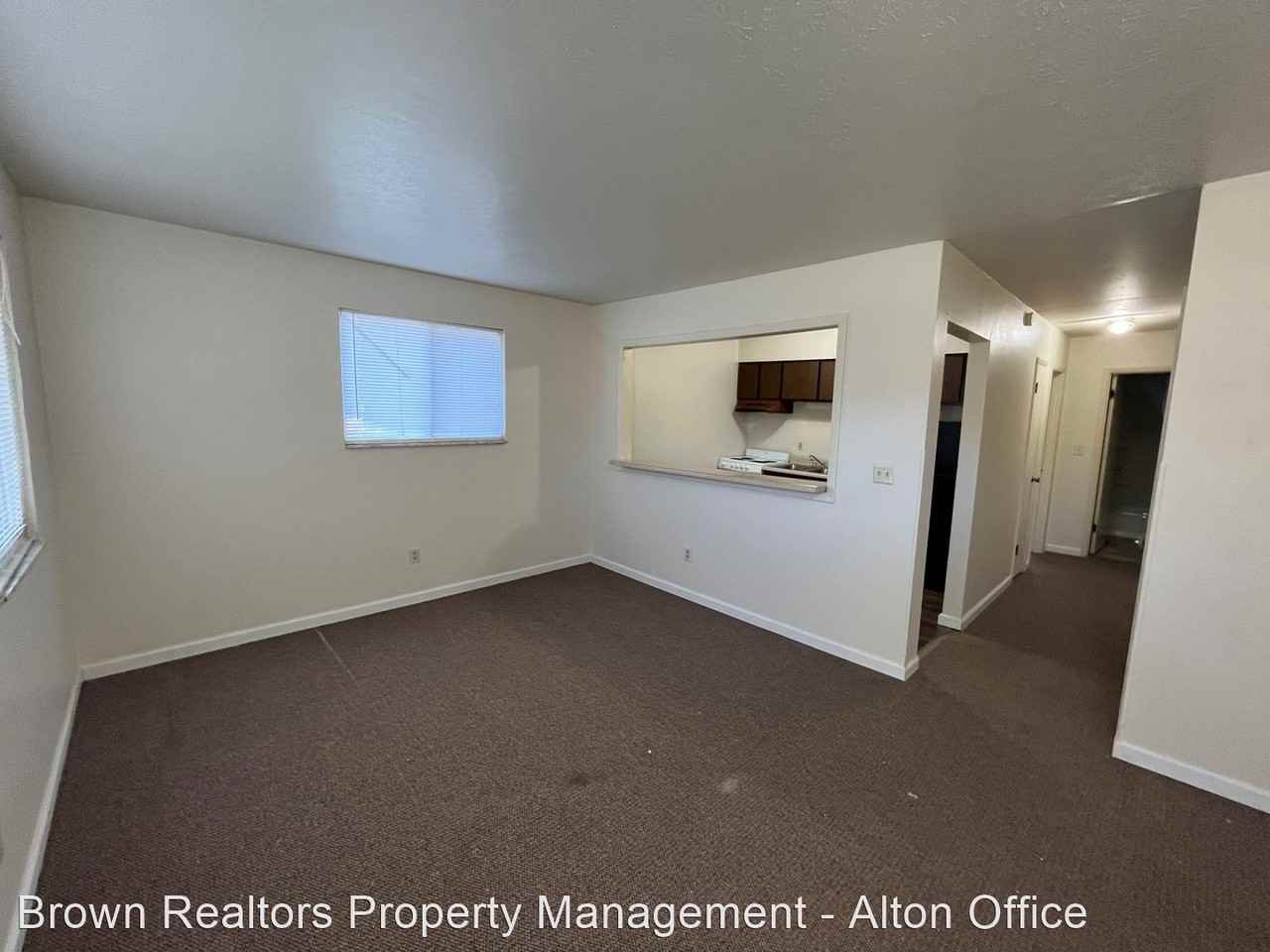 509 Kansas - Photo 2 of 8