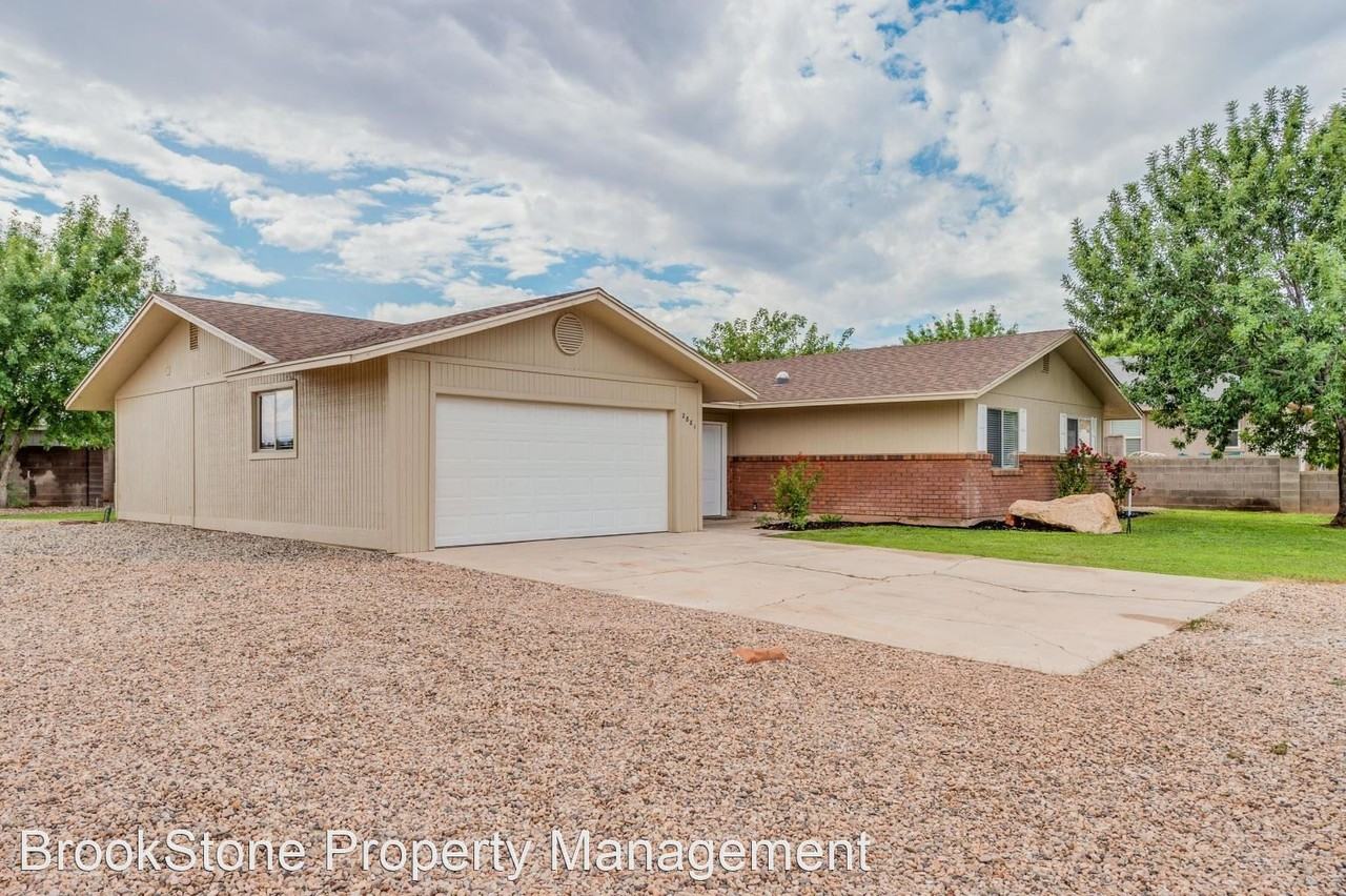 2881 Evergreen Dr - Photo 2 of 25