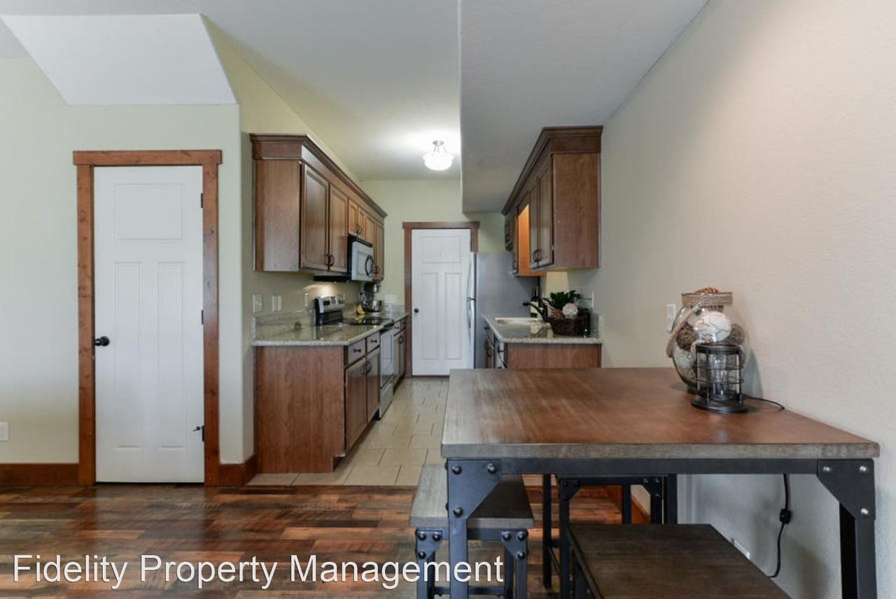 2193 W Bingham St - Photo 3 of 6