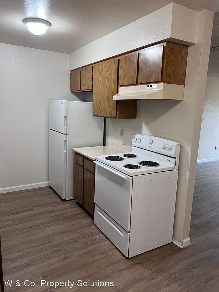 3048 Redding, CA 96002 2 unit Rentals Zumper