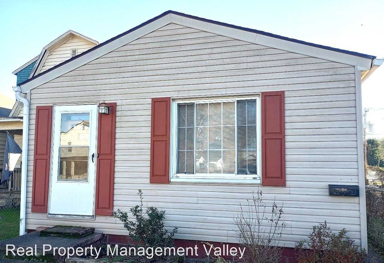 1813 Jefferson Ave, Huntington, WV 25704 2 Bedroom House for 800/month