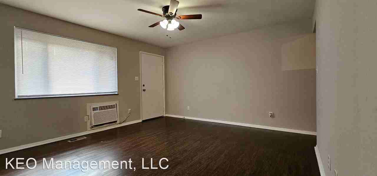 5456 - 5462 Misty Lane - Photo 3 of 16