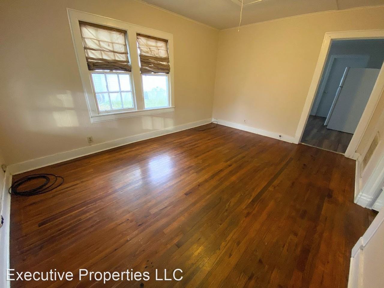 405 S Knapp St - Photo 2 of 14