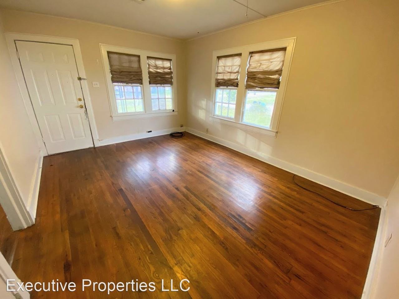 405 S Knapp St - Photo 3 of 14