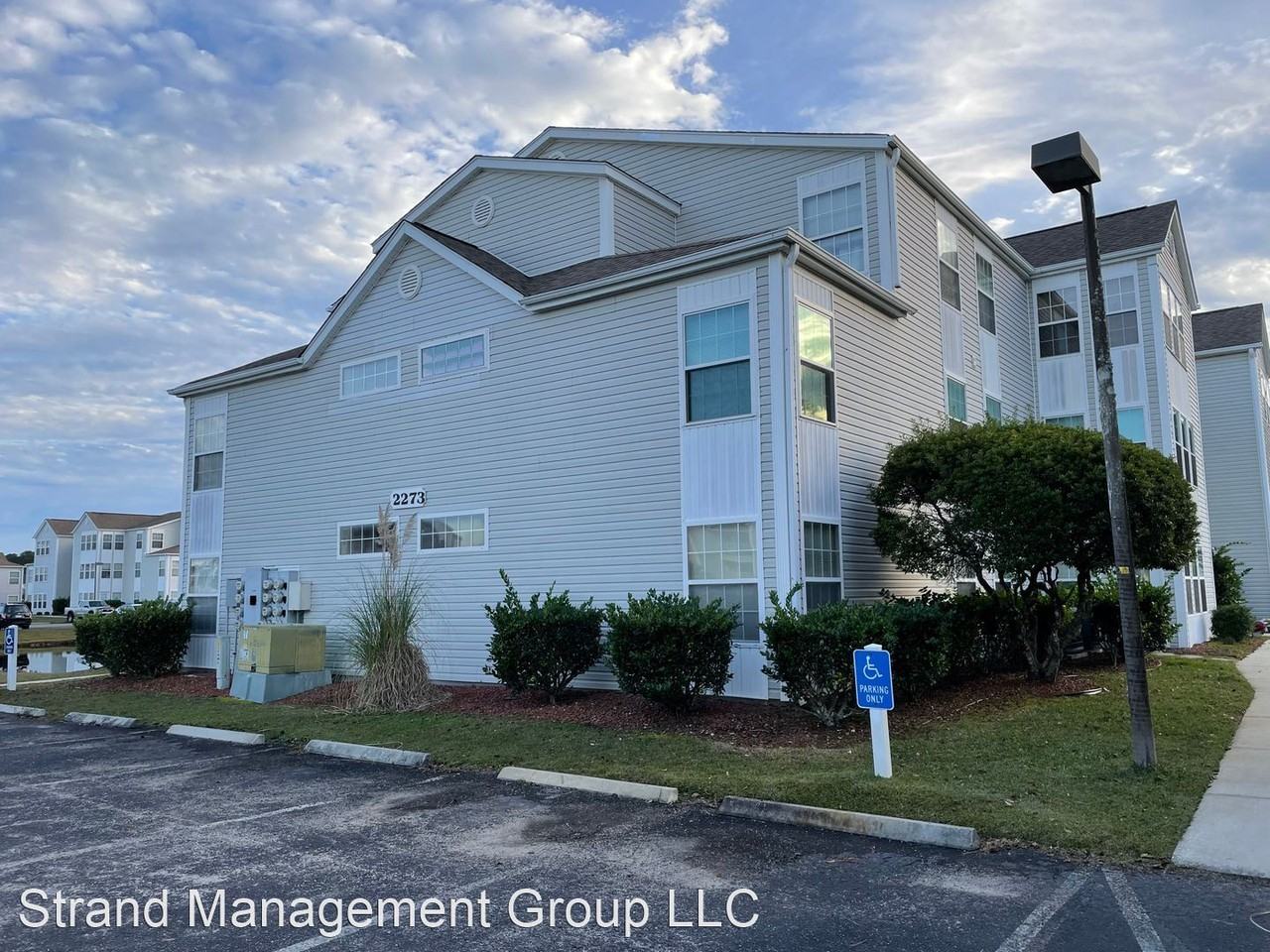 2273 Huntingdon Dr #J - Photo 2 of 16