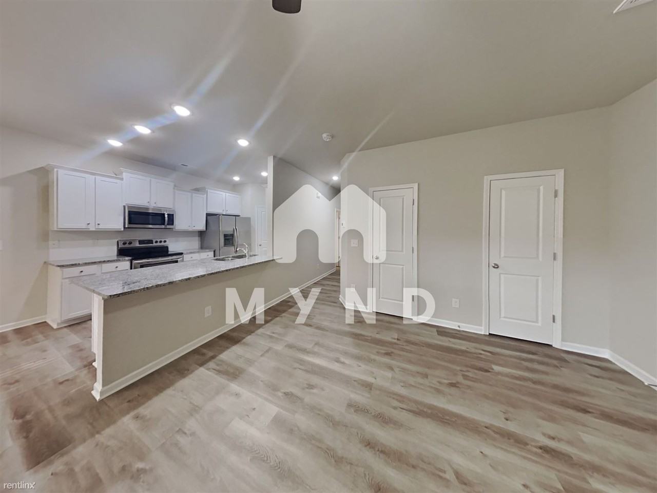 5624 Newton Creek Dr - Photo 3 of 27