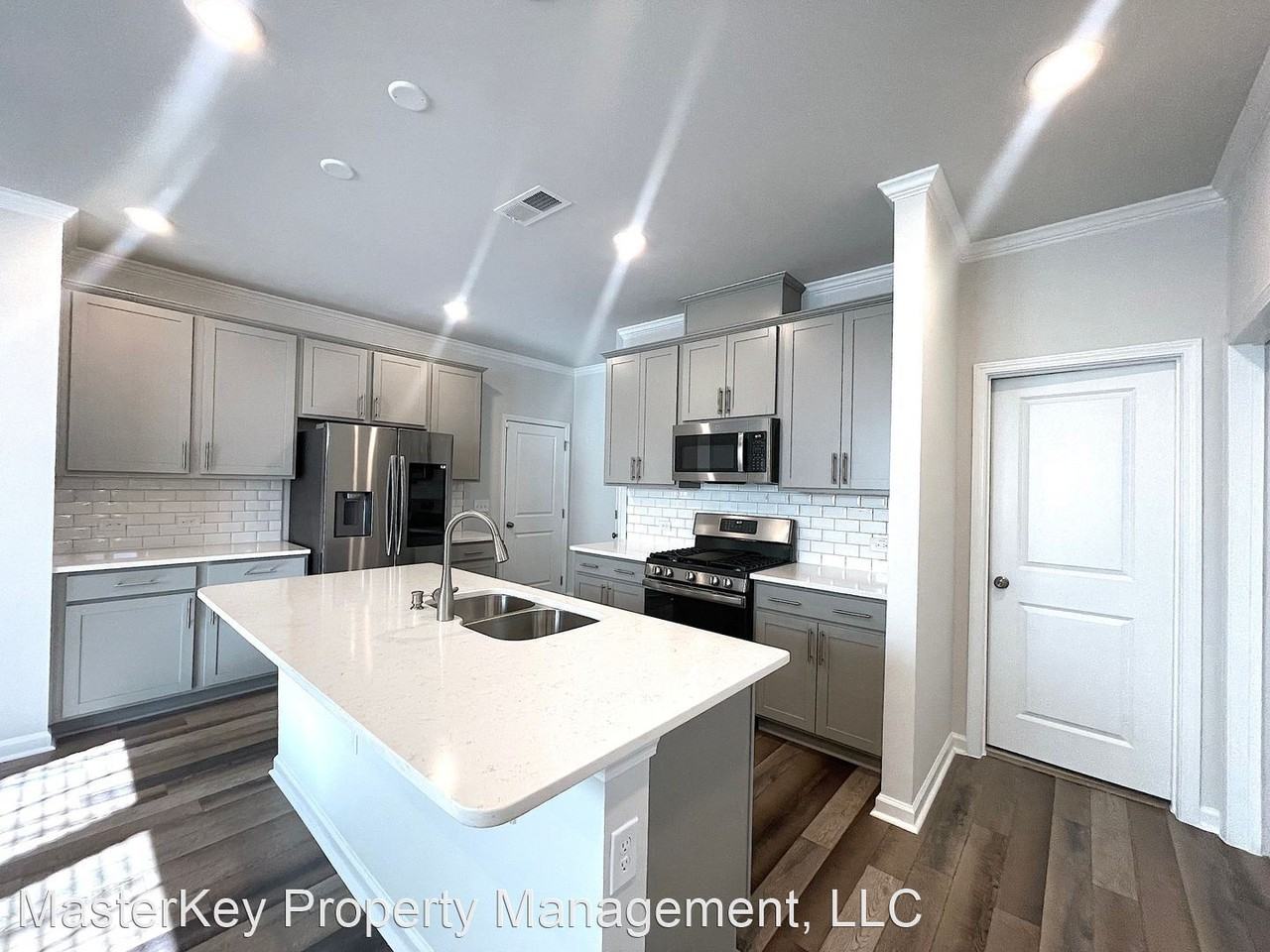 2334 Chert Ln - Photo 3 of 21
