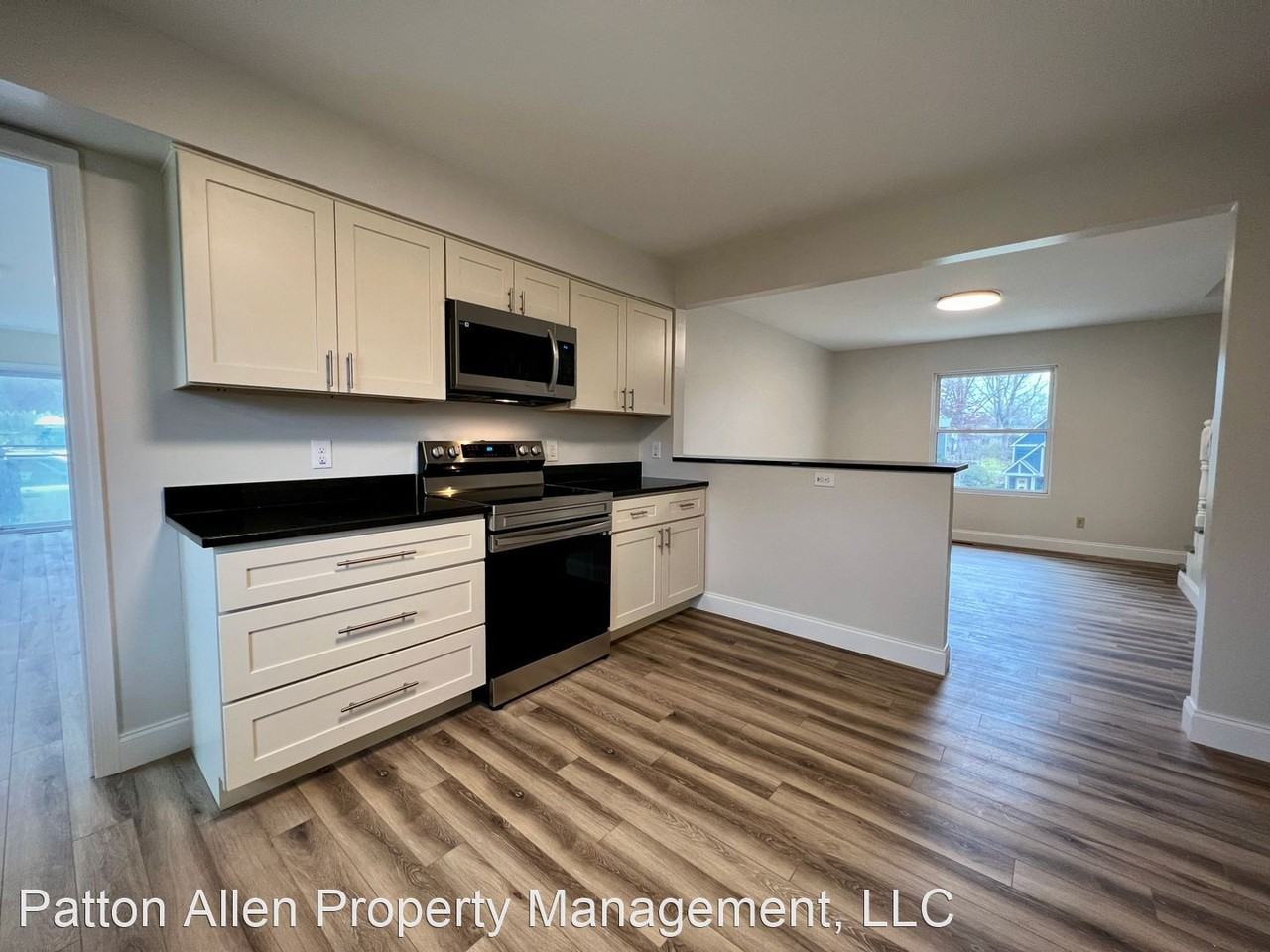 24 Crestview St - Photo 2 of 34