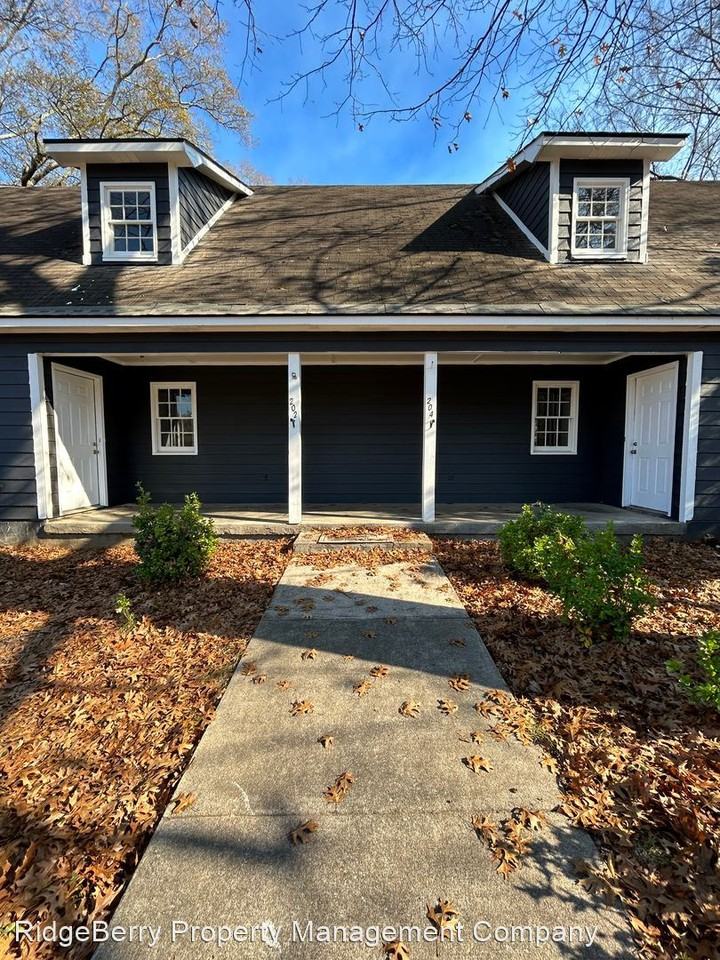 202 & 204 Park Ave - Photo 2 of 24