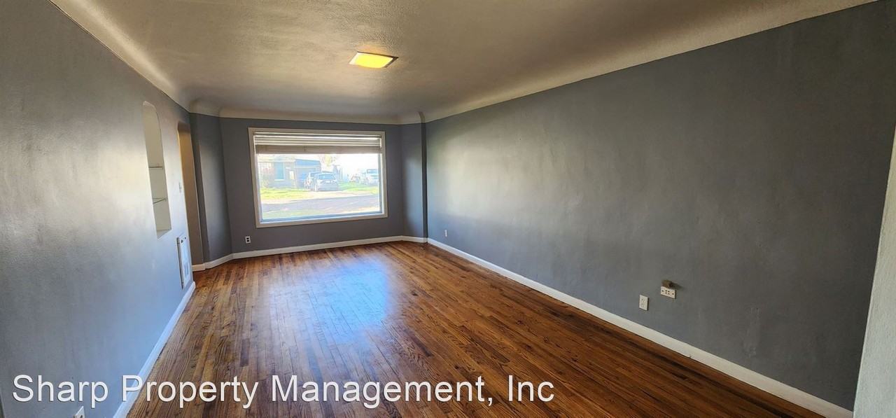 516 19th Ave - Photo 3 of 14