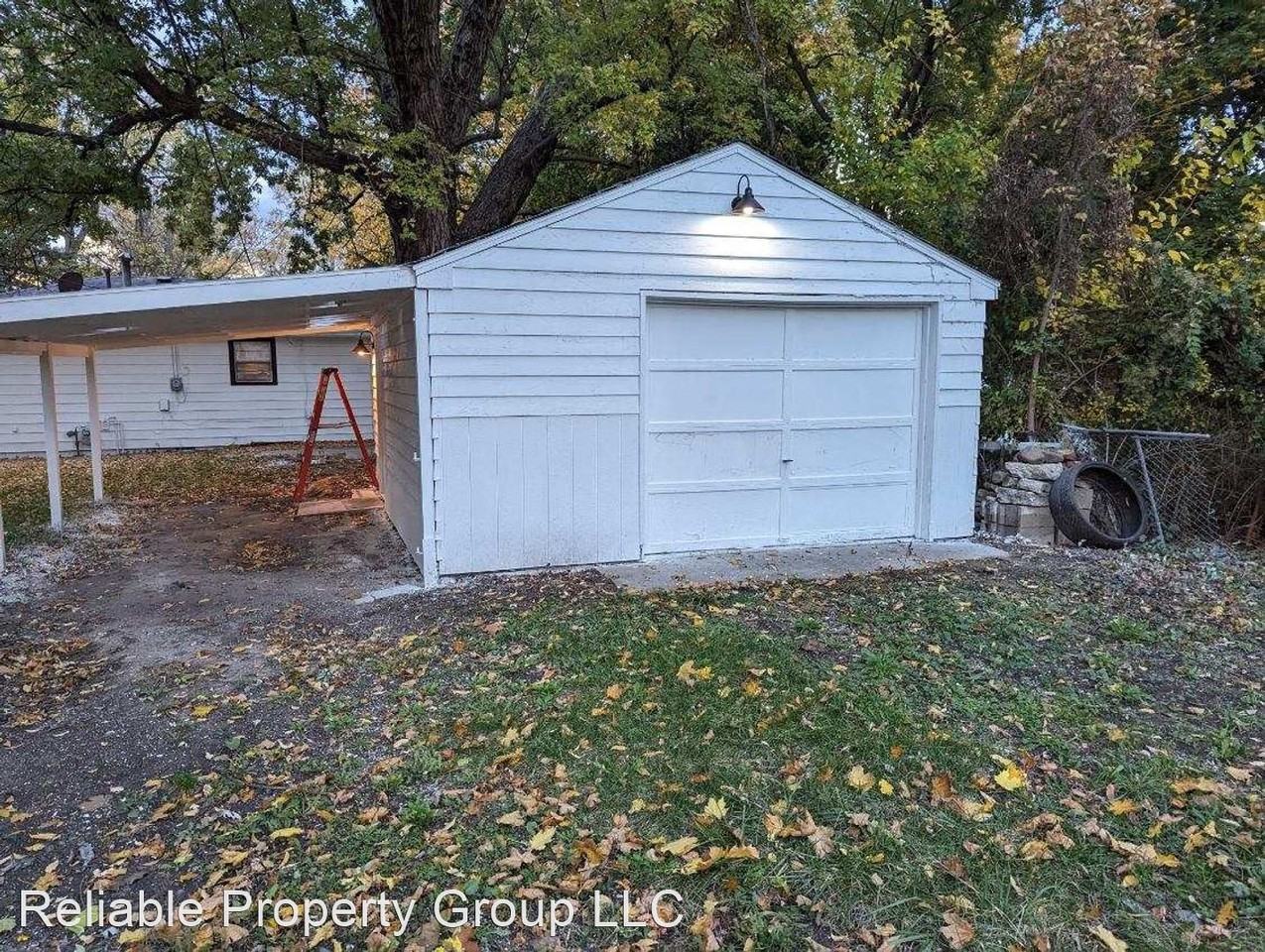 2817 S Gallatin St - Photo 2 of 11