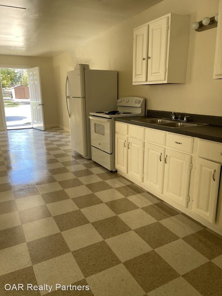 1205 - 1209 Mulcahy St - Photo 3 of 3