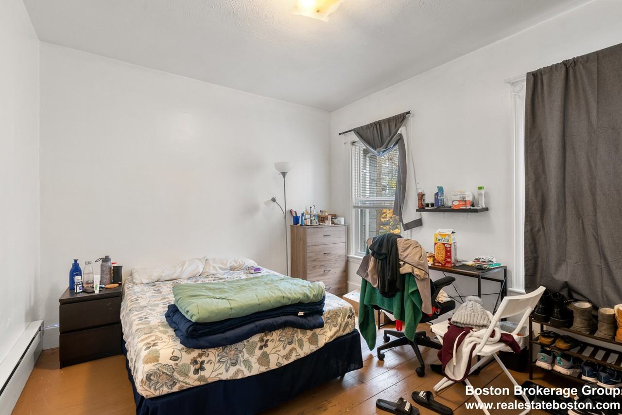 78 Hillside St #3 - Photo 4 of 15