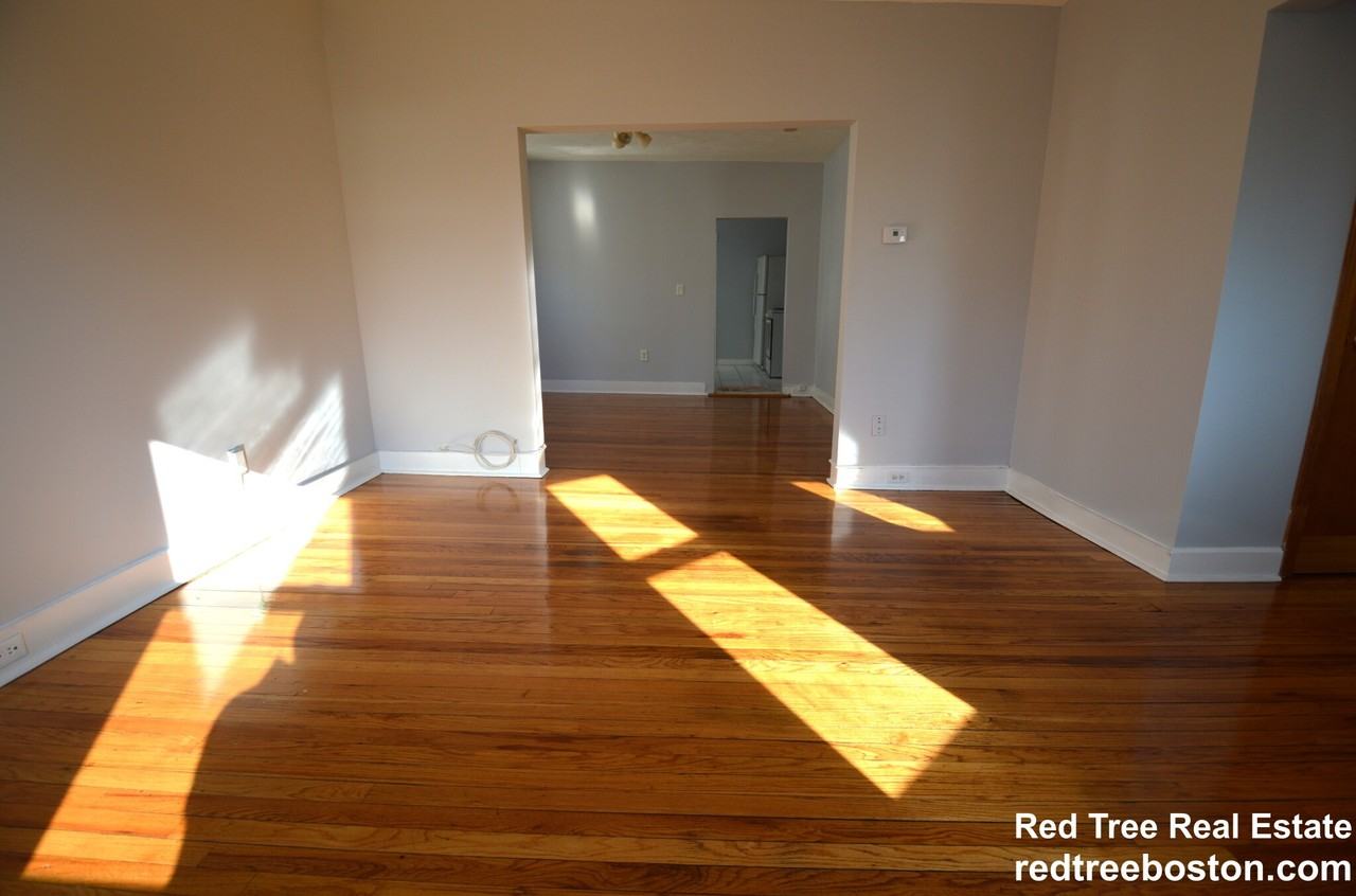 32 Stellman Rd #2 - Photo 6 of 19