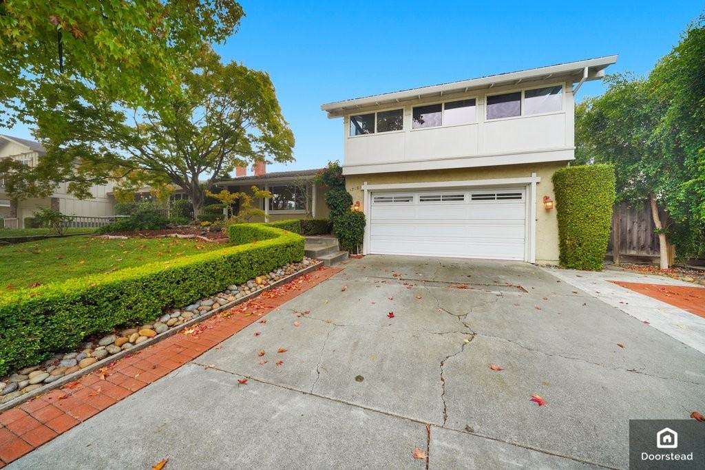 1215 Van Dyck Dr - Photo 2 of 36