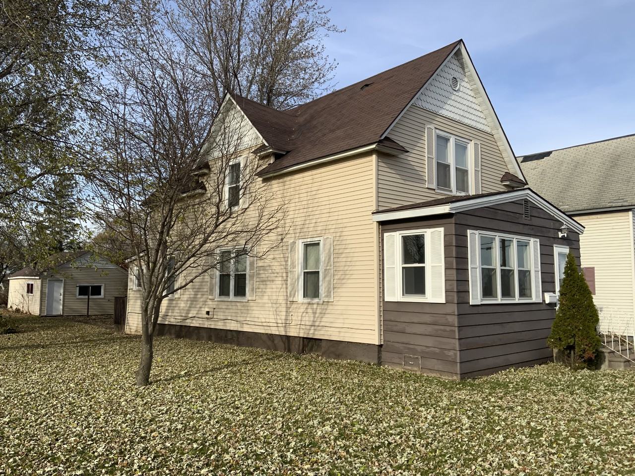 1519 Maryland Ave - Photo 2 of 23