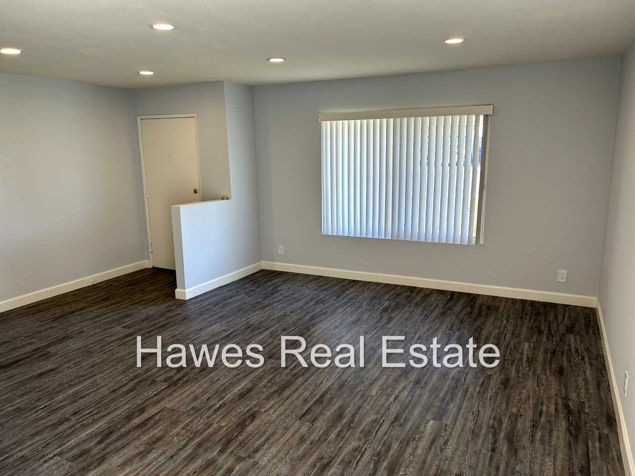 9324 Ramona Ave - Photo 4 of 24