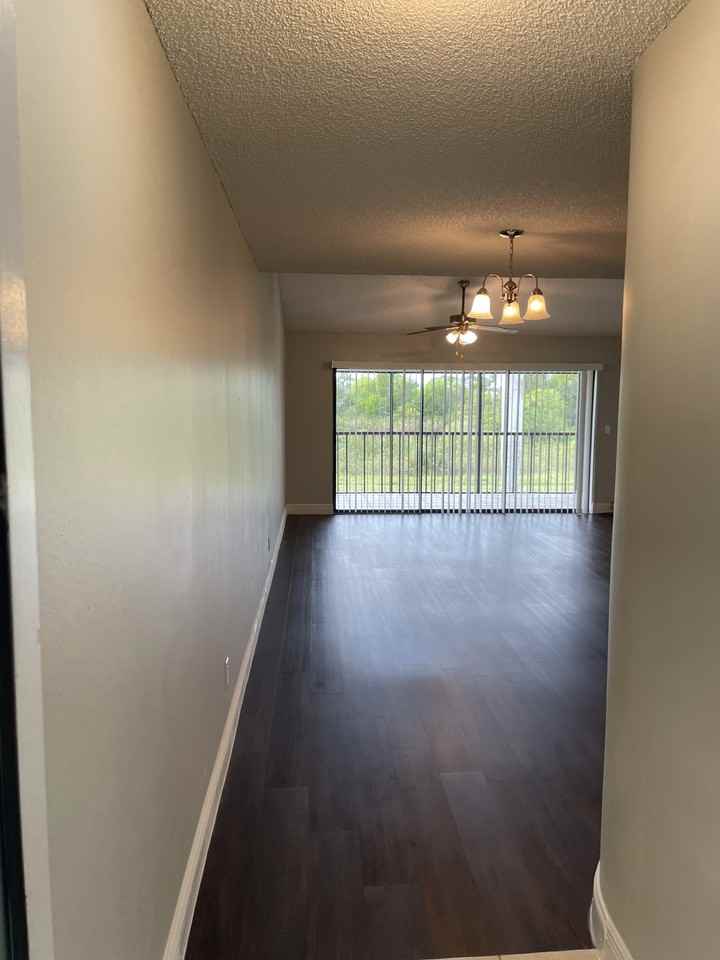 13331 Greengate Blvd #524 - Photo 3 of 22