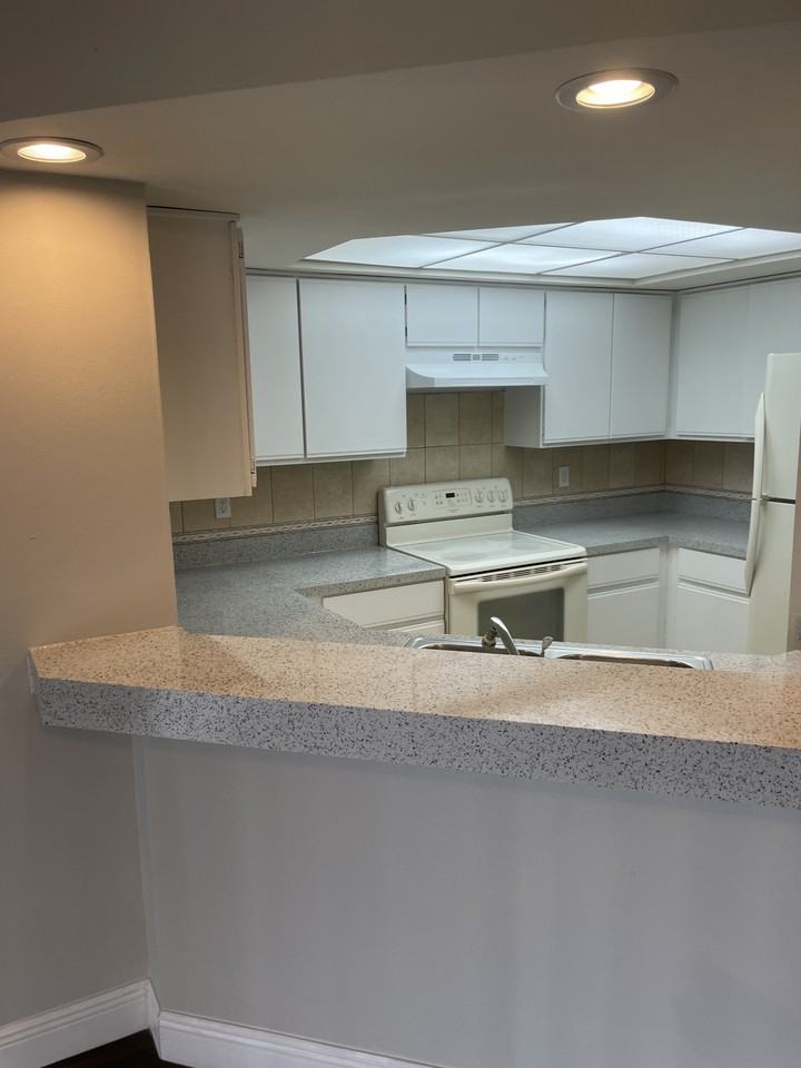 13331 Greengate Blvd #524 - Photo 6 of 22