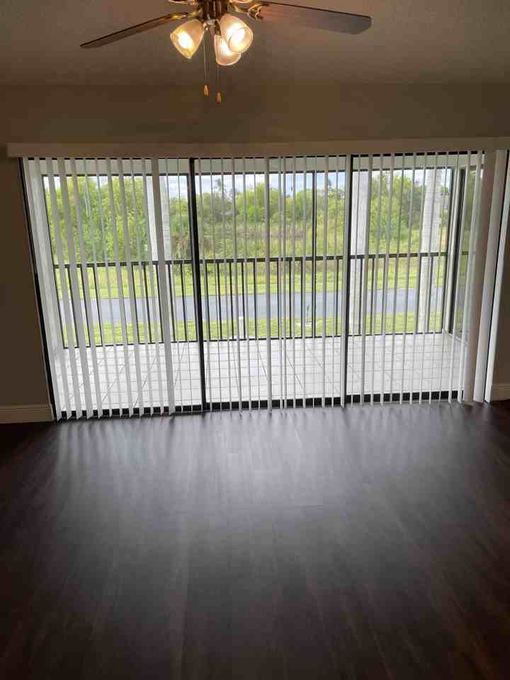 13331 Greengate Blvd #524 - Photo 7 of 22