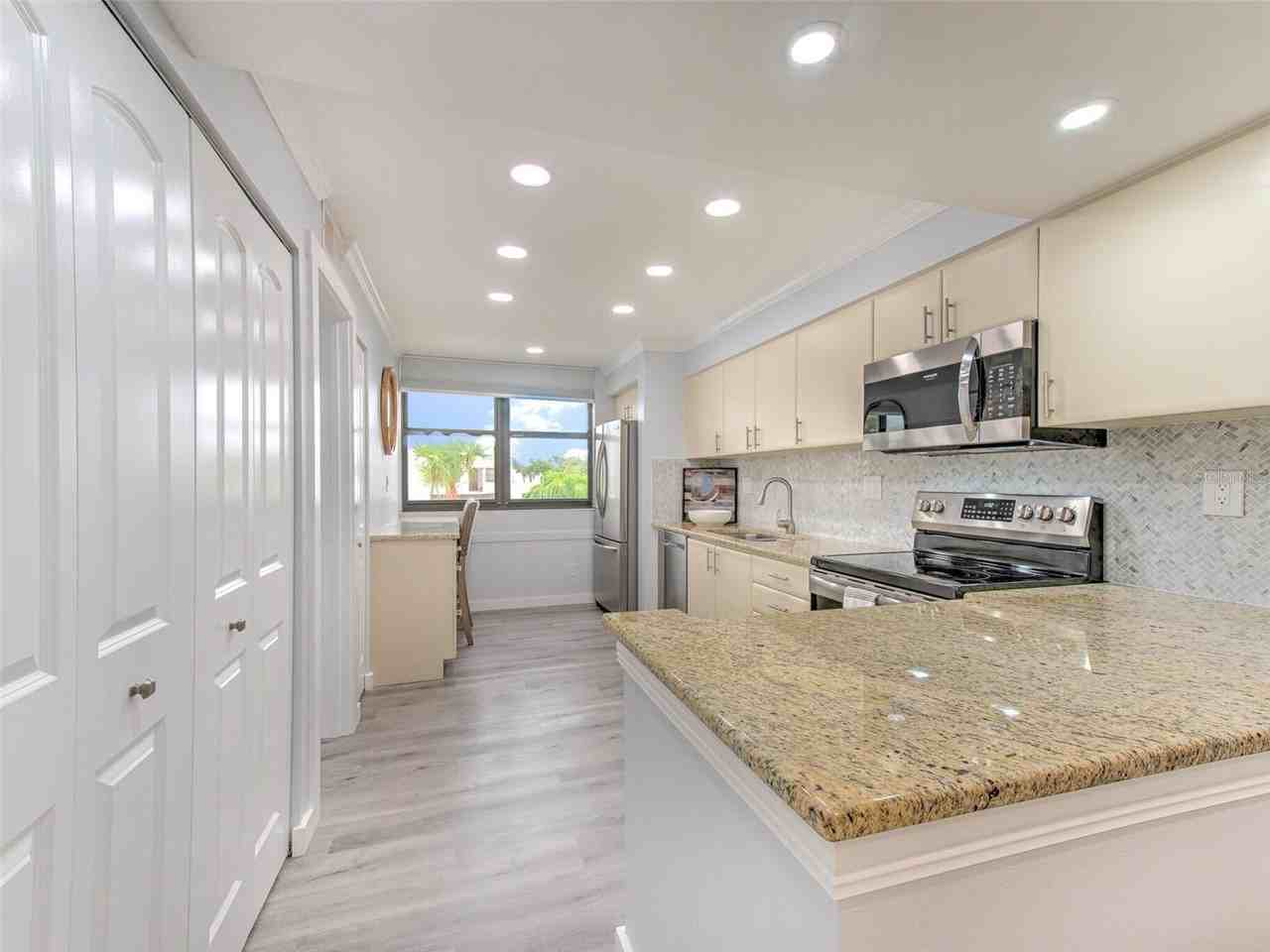 706 Bayport Way #706 - Photo 6 of 50