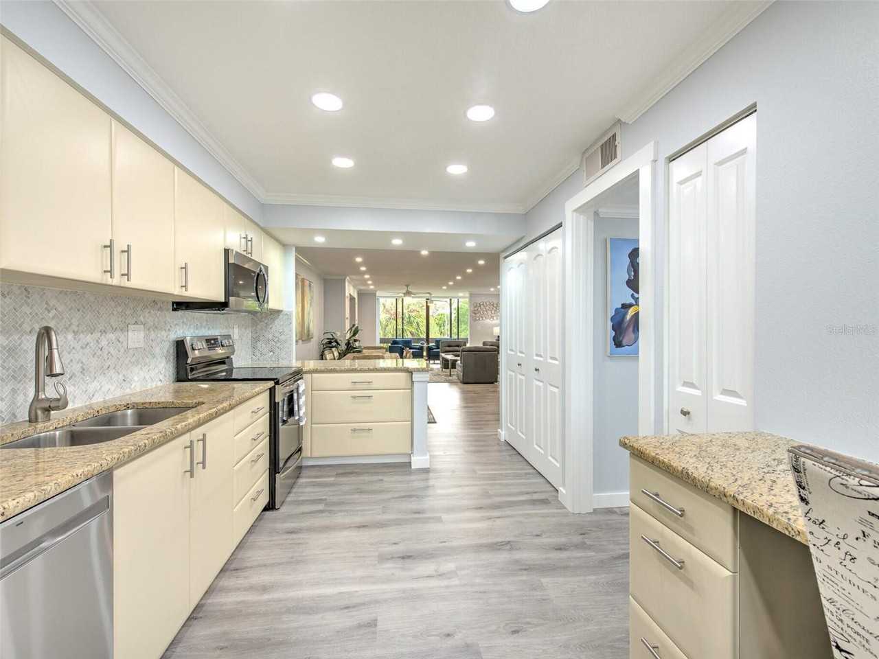 706 Bayport Way #706 - Photo 7 of 50