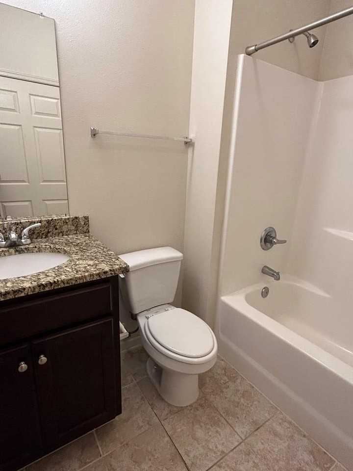 707 S Three Notch St - Photo 6 of 7