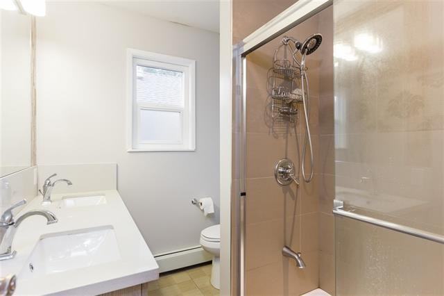 412 Aubrey Place - Photo 7 of 12