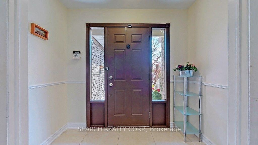 95 Lensmith Drive #Main - Photo 2 of 6