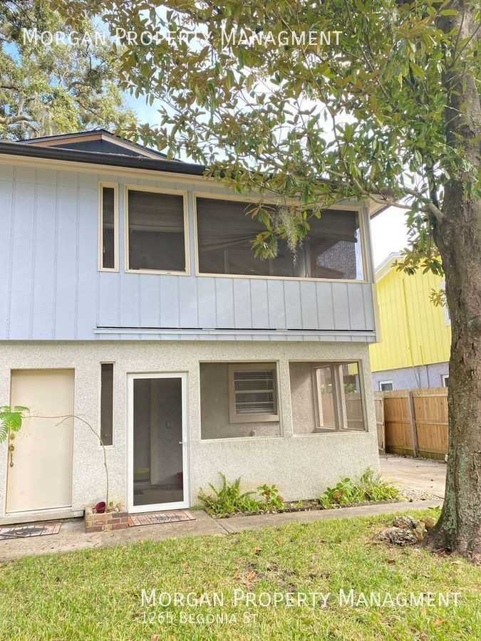 1265 Begonia St - Photo 2 of 15