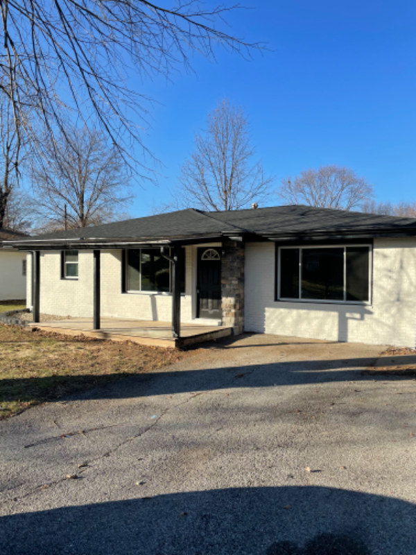 15 Moorland Dr - Photo 2 of 19