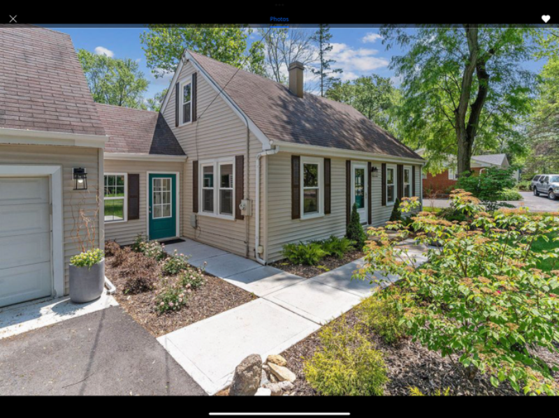 18047 Sacramento Ave - Photo 3 of 22