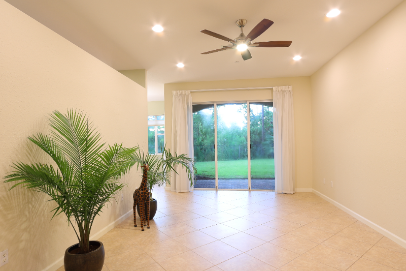 407 Sw Walking Path - Photo 5 of 32