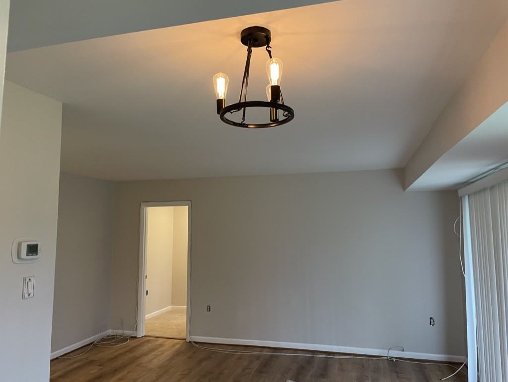 10649 Weymouth St #2 - Photo 3 of 6