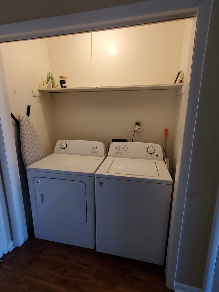 4437 Torrance Dr Nw #D - Photo 5 of 7