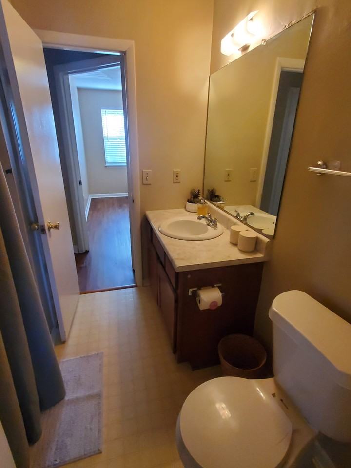 4437 Torrance Dr Nw #D - Photo 7 of 7
