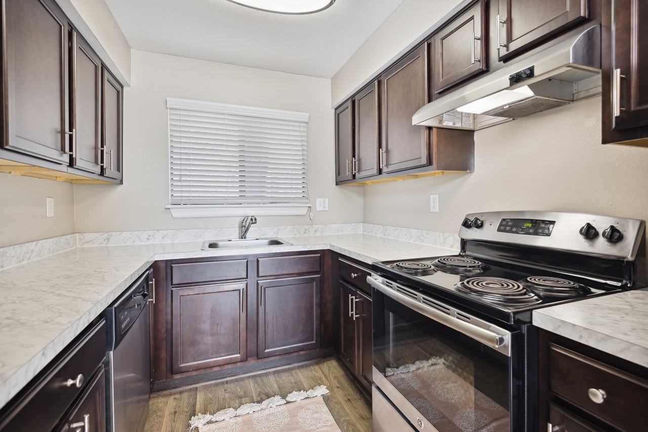 VERT at Six Forks - Photo 2 of 33