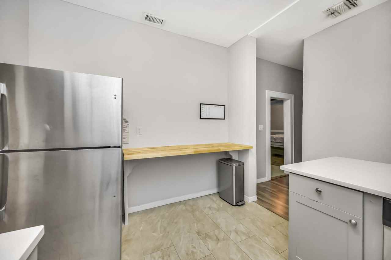 106th St - Photo 2 of 16