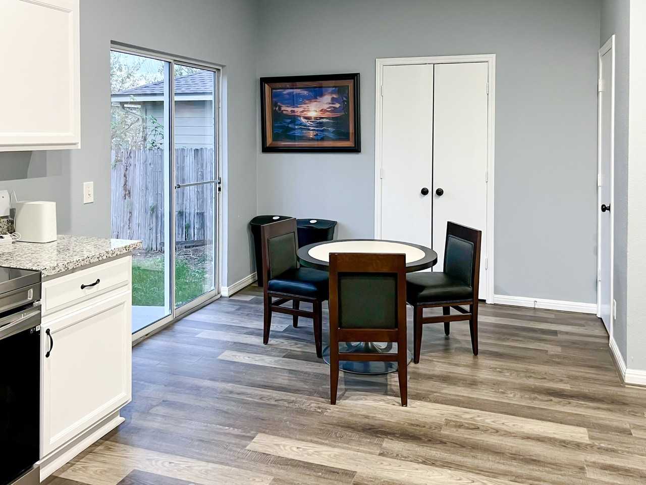 Dorchester Heights Ln - Photo 2 of 8