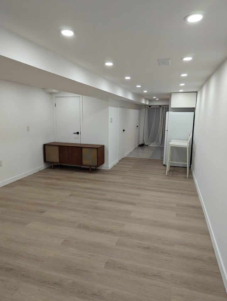 1405 Davenport Road - Photo 2 of 6