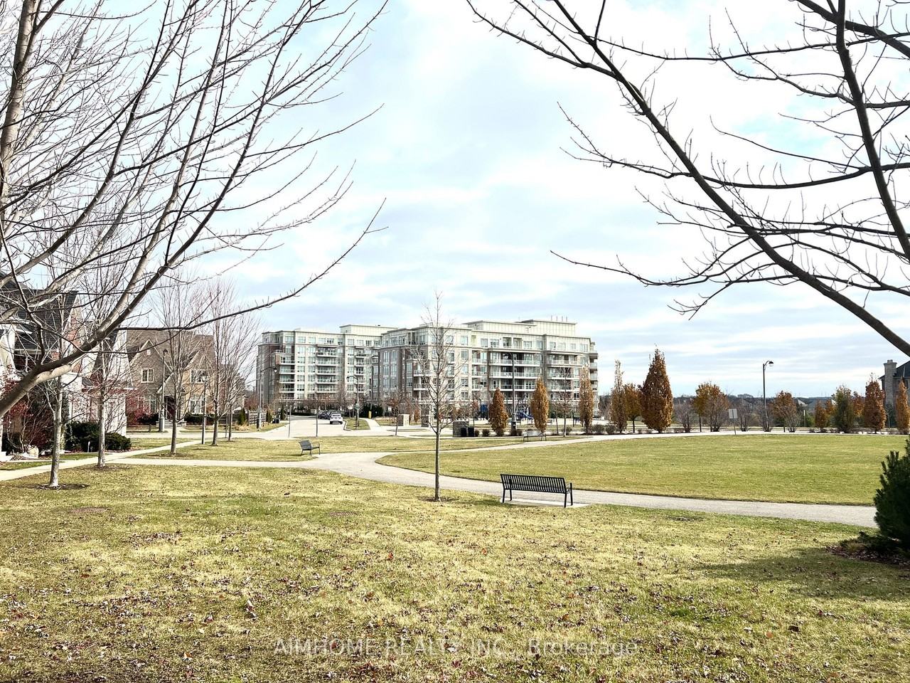 235 Angus Glen Boulevard - Photo 3 of 6