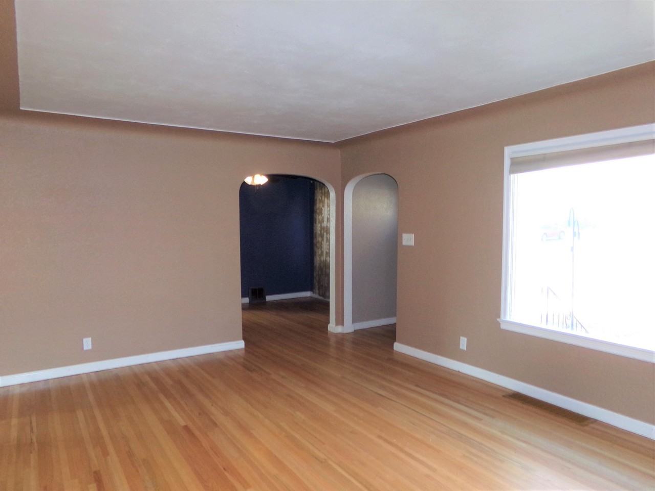 820 Yellowstone Ave #1 - Photo 4 of 21