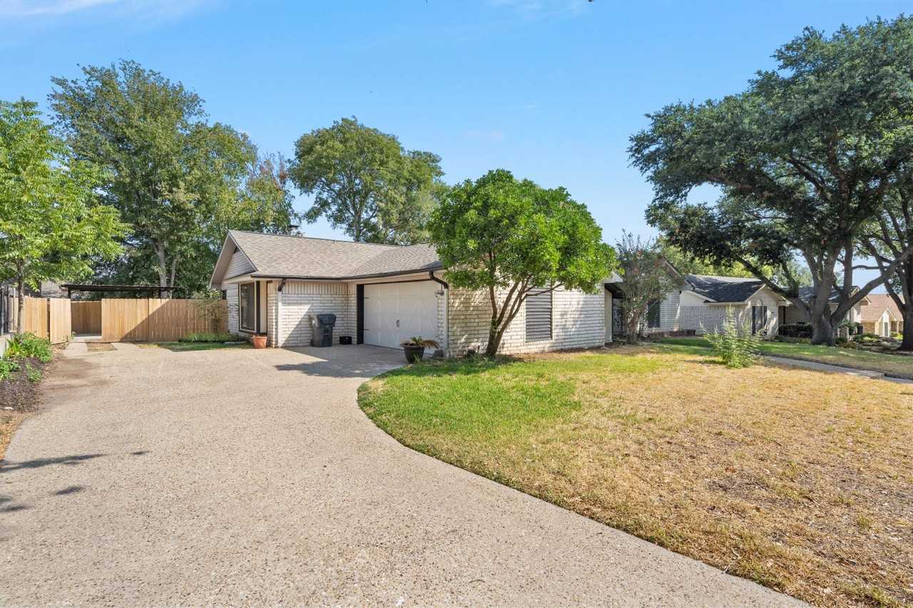 4401 Green Oak Dr #NA - Photo 2 of 27