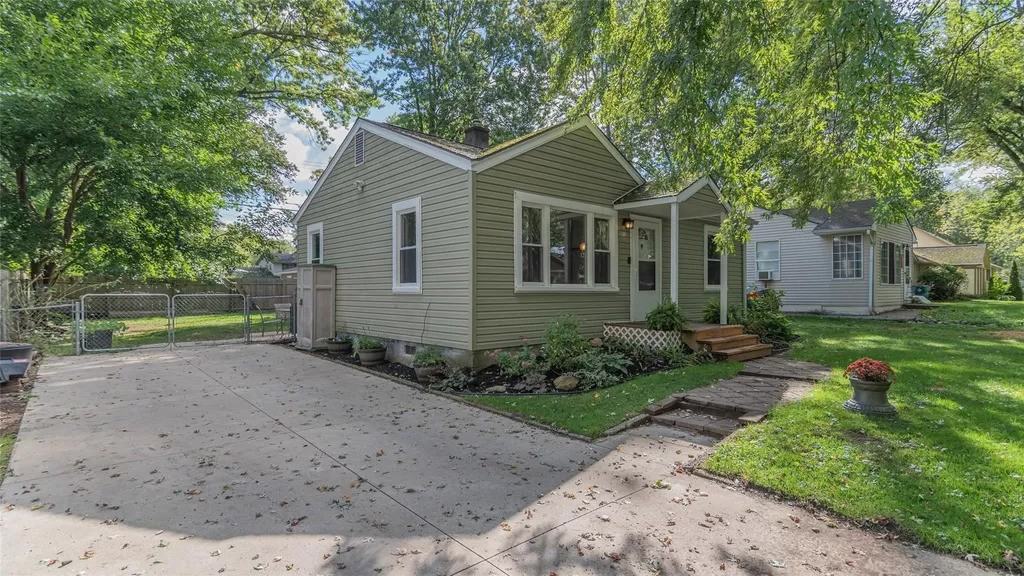3313 Fox Blvd #NA - Photo 3 of 25