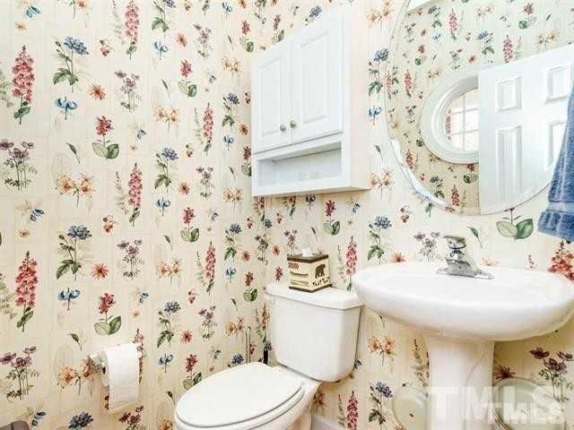2040 White Pond Ct #1 - Photo 7 of 17