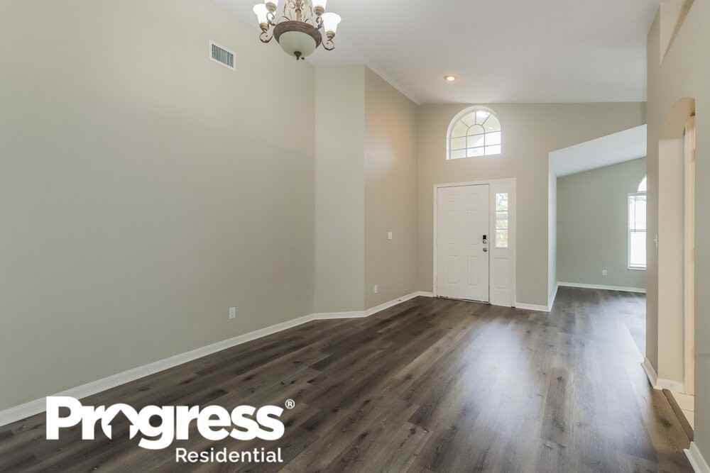 528 Greg St - Photo 3 of 16